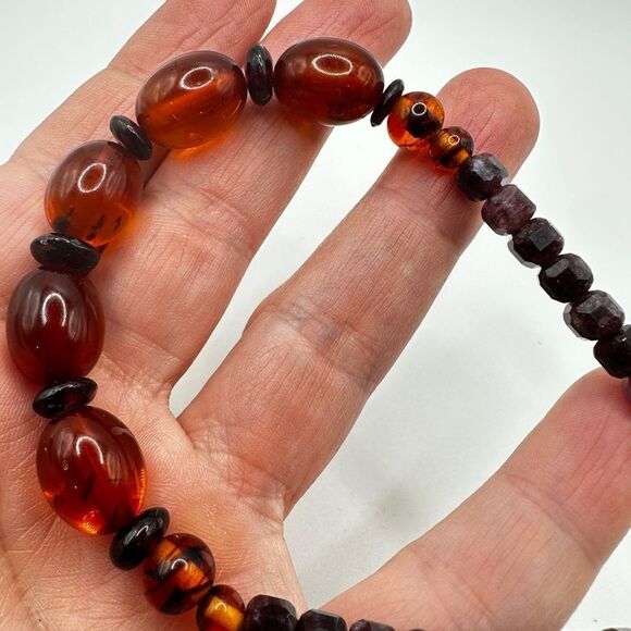 AMAZING Amber and garnet beaded stretchy bracelet! - Picture 9 of 11
